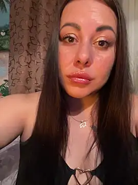 Snapshot of DaisyStreet chatting on July 2026 09:56:01 PM DaisyStreet online show from July 2026 09:56:01 PM