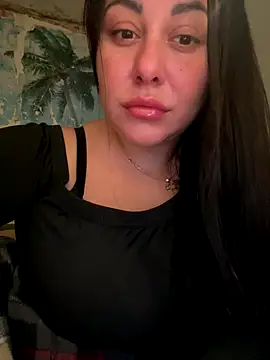 DaisyStreet online show from December 2025 04:02:02 PM