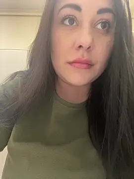 DaisyStreet online show from April 2026 11:49:02 AM