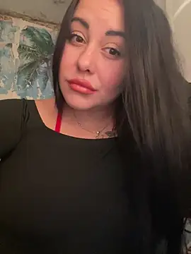 DaisyStreet online show from November 2025 06:55:01 PM