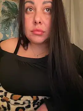 DaisyStreet online show from November 2025 07:36:01 PM