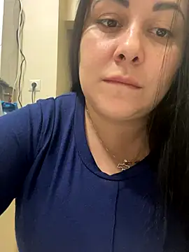 DaisyStreet online show from October 2025 03:45:01 PM