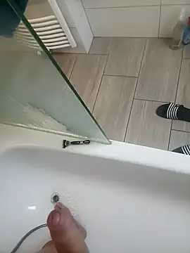 victortt online show from November 2025 01:16:02 PM