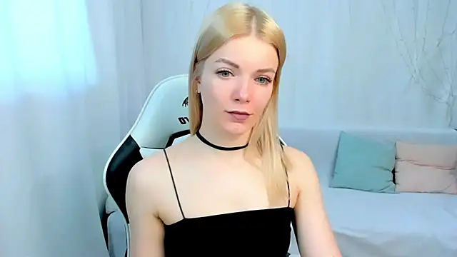 Lily Daviss online show from April 2026 02:26:01 AM