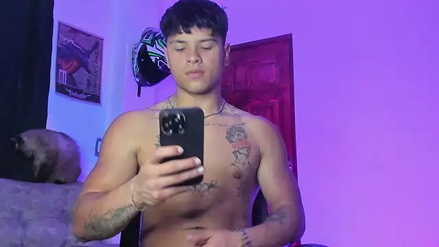 Dominic Biker   online show from March 2026 04:31:01 AM