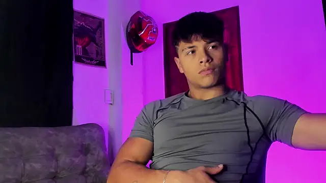 Dominic Biker   online show from January 2026 04:49:02 AM