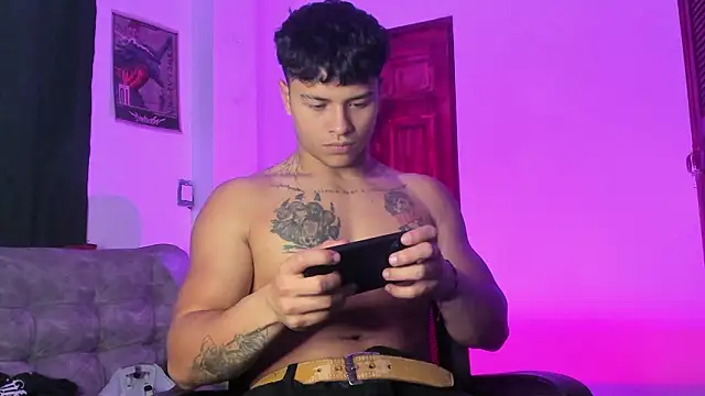 Dominic Biker   online show from February 2026 05:48:02 AM