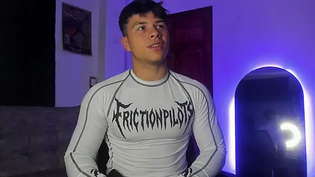 Dominic Biker   online show from May 2026 05:32:02 AM
