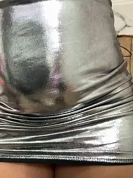 Snapshot of Hannagarces chatting on April 2026 11:36:01 AM Hannagarces online show from April 2026 11:36:01 AM