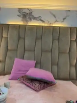 Snapshot of Hannagarces chatting on June 2026 11:21:02 AM Hannagarces online show from June 2026 11:21:02 AM