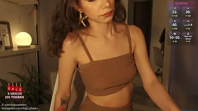 JulietteDee online show from October 2025 10:44:01 PM