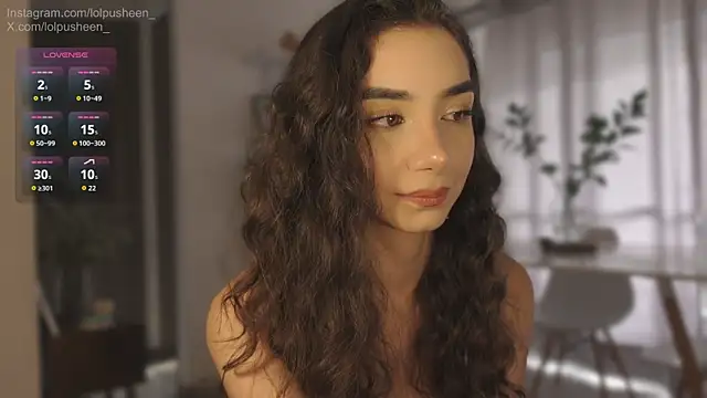 JulietteDee online show from July 2026 09:40:02 PM