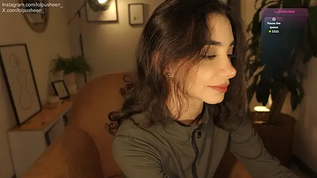 JulietteDee online show from January 2026 11:20:01 PM