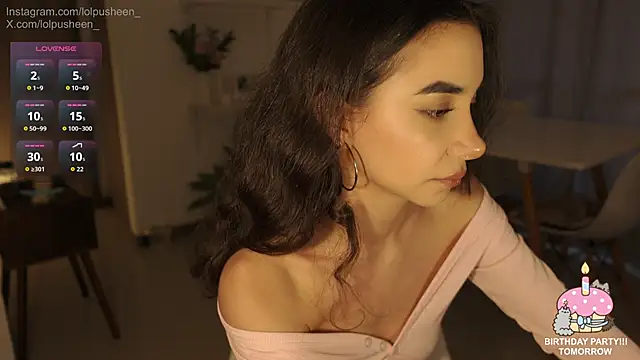 JulietteDee online show from June 2026 10:47:01 PM