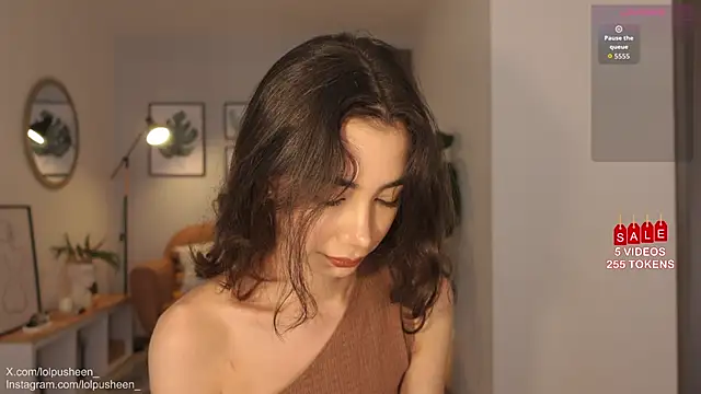 Snapshot of JulietteDee chatting on October 2025 07:26:01 PM JulietteDee online show from October 2025 07:26:01 PM