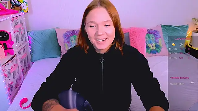 Snapshot of Karen_morris chatting on October 2025 03:35:02 PM Karen morris online show from October 2025 03:35:02 PM