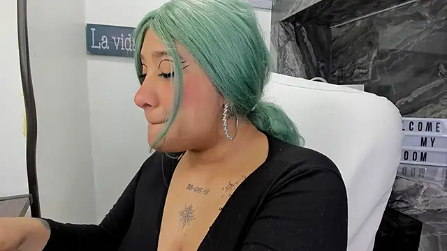 miss danika online show from January 2026 11:05:02 AM