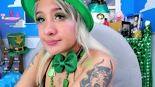 Snapshot of miss_danika chatting on March 2025 02:12:01 PM miss danika online show from March 2025 02:12:01 PM