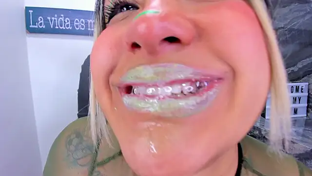 miss danika online show from March 2026 11:24:01 AM