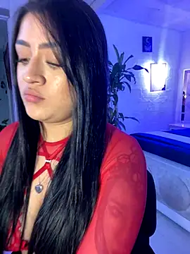lucianaroy online show from September 2025 09:25:02 PM