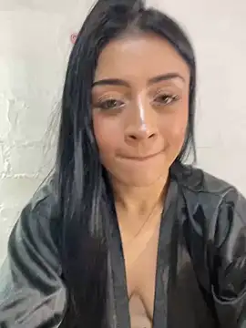 lucianaroy online show from March 2025 03:46:02 AM
