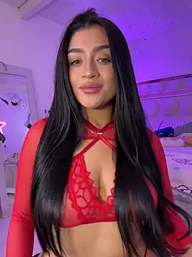 Snapshot of lucianaroy chatting on December 2025 07:15:01 PM lucianaroy online show from December 2025 07:15:01 PM