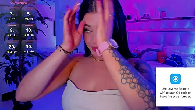 lucianaroy online show from June 2026 08:31:02 PM