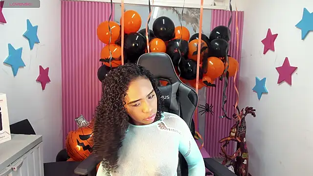 lia 16 online show from October 2025 10:58:02 AM