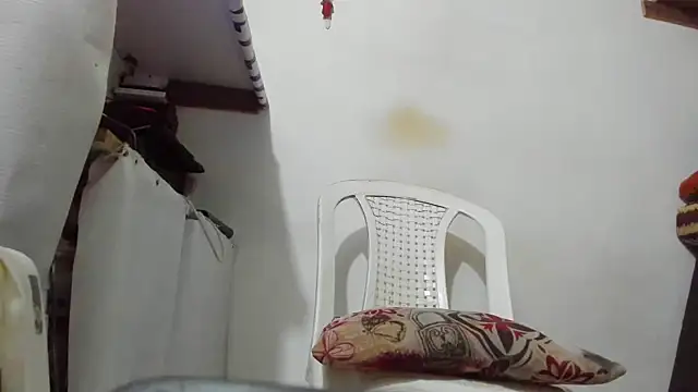 hugo3918  online show from April 2026 03:02:01 AM