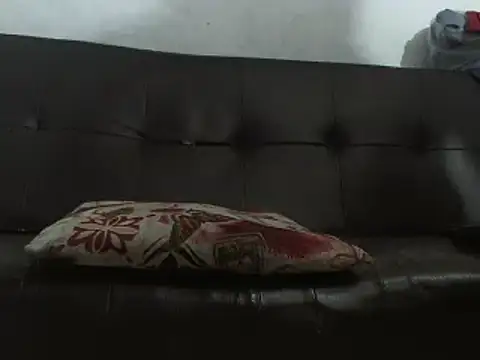 hugo3918  online show from March 2025 01:49:01 AM