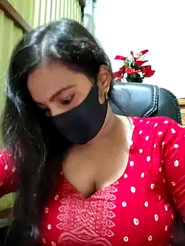 Snapshot of Ritusri_Dotta chatting on May 2026 06:07:02 PM Ritusri Dotta online show from May 2026 06:07:02 PM