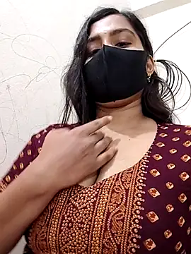 Snapshot of Ritusri_Dotta chatting on April 2026 08:57:02 PM Ritusri Dotta online show from April 2026 08:57:02 PM
