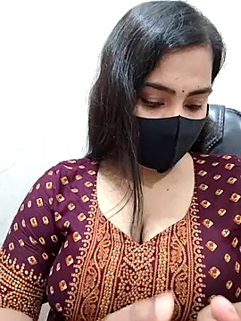 Snapshot of Ritusri_Dotta chatting on April 2026 05:17:01 PM Ritusri Dotta online show from April 2026 05:17:01 PM