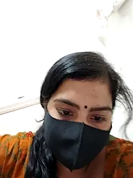 Snapshot of Ritusri_Dotta chatting on March 2025 07:35:01 PM Ritusri Dotta online show from March 2025 07:35:01 PM