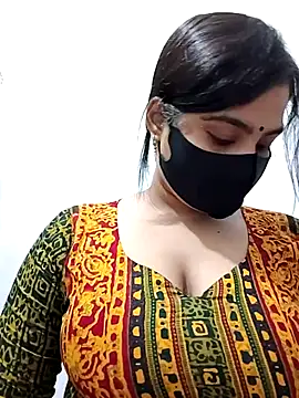 Snapshot of Ritusri_Dotta chatting on October 2025 03:31:01 PM Ritusri Dotta online show from October 2025 03:31:01 PM