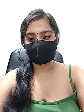 Snapshot of Ritusri_Dotta chatting on March 2025 07:44:01 PM Ritusri Dotta online show from March 2025 07:44:01 PM