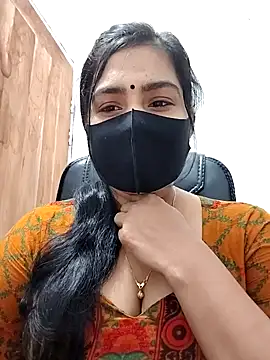 Snapshot of Ritusri_Dotta chatting on February 2025 04:07:01 PM Ritusri Dotta online show from February 2025 04:07:01 PM