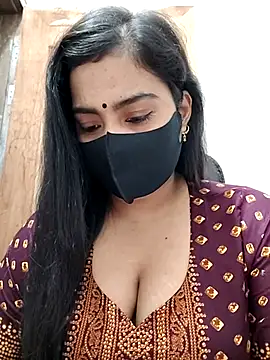 Snapshot of Ritusri_Dotta chatting on November 2025 05:49:02 PM Ritusri Dotta online show from November 2025 05:49:02 PM