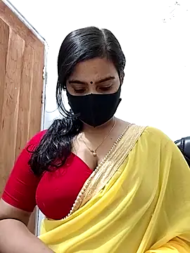 Snapshot of Ritusri_Dotta chatting on February 2025 11:09:01 PM Ritusri Dotta online show from February 2025 11:09:01 PM