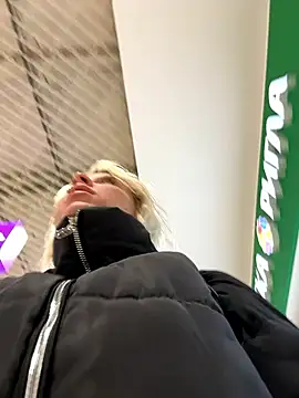 LikaCat online show from September 2025 04:08:02 AM