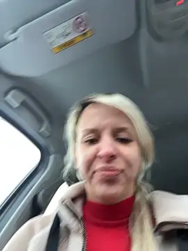 LikaCat online show from January 2026 03:13:01 AM