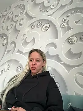 LikaCat online show from March 2026 04:07:02 AM