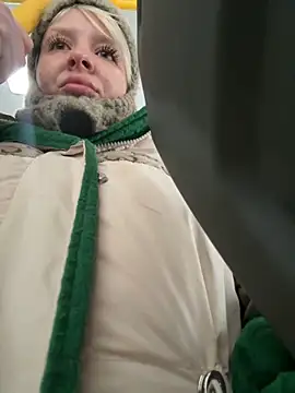 LikaCat online show from November 2025 02:15:02 AM