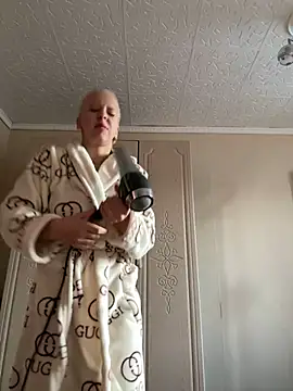 LikaCat online show from February 2025 02:20:01 AM