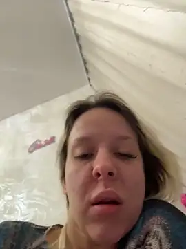 LikaCat online show from February 2026 04:12:02 AM