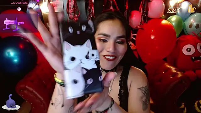 Snapshot of kureiji_hentaii chatting on September 2025 11:04:02 PM kureiji hentaii online show from September 2025 11:04:02 PM