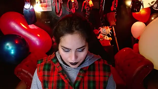 Snapshot of kureiji_hentaii chatting on October 2025 12:00:01 AM kureiji hentaii online show from October 2025 12:00:01 AM