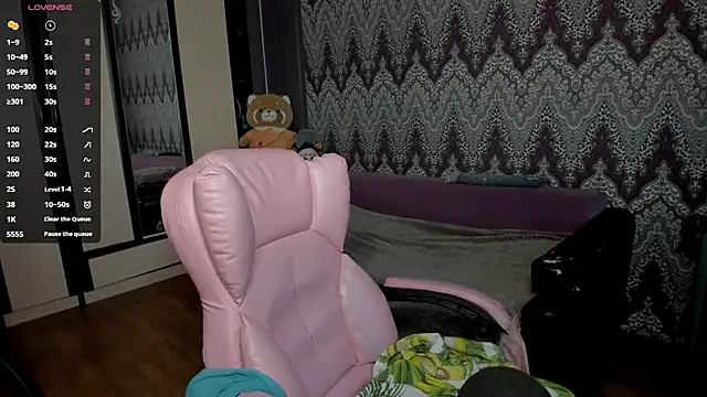 AlexRacc00n online show from December 2024 05:50:01 AM