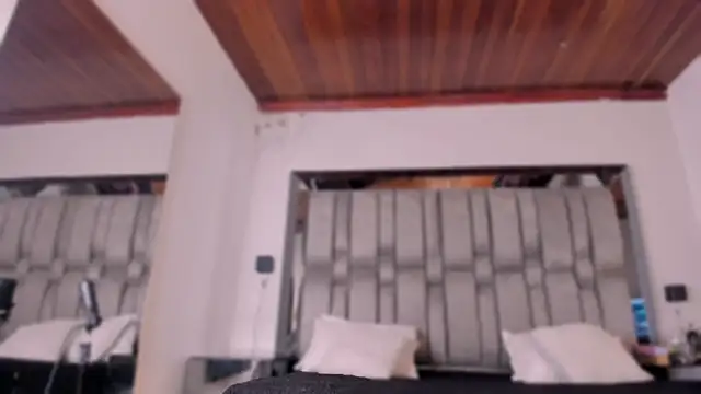 NikkySmiith online show from January 2026 11:36:01 AM