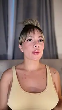 Alison Diaz17 online show from February 2026 11:12:01 PM